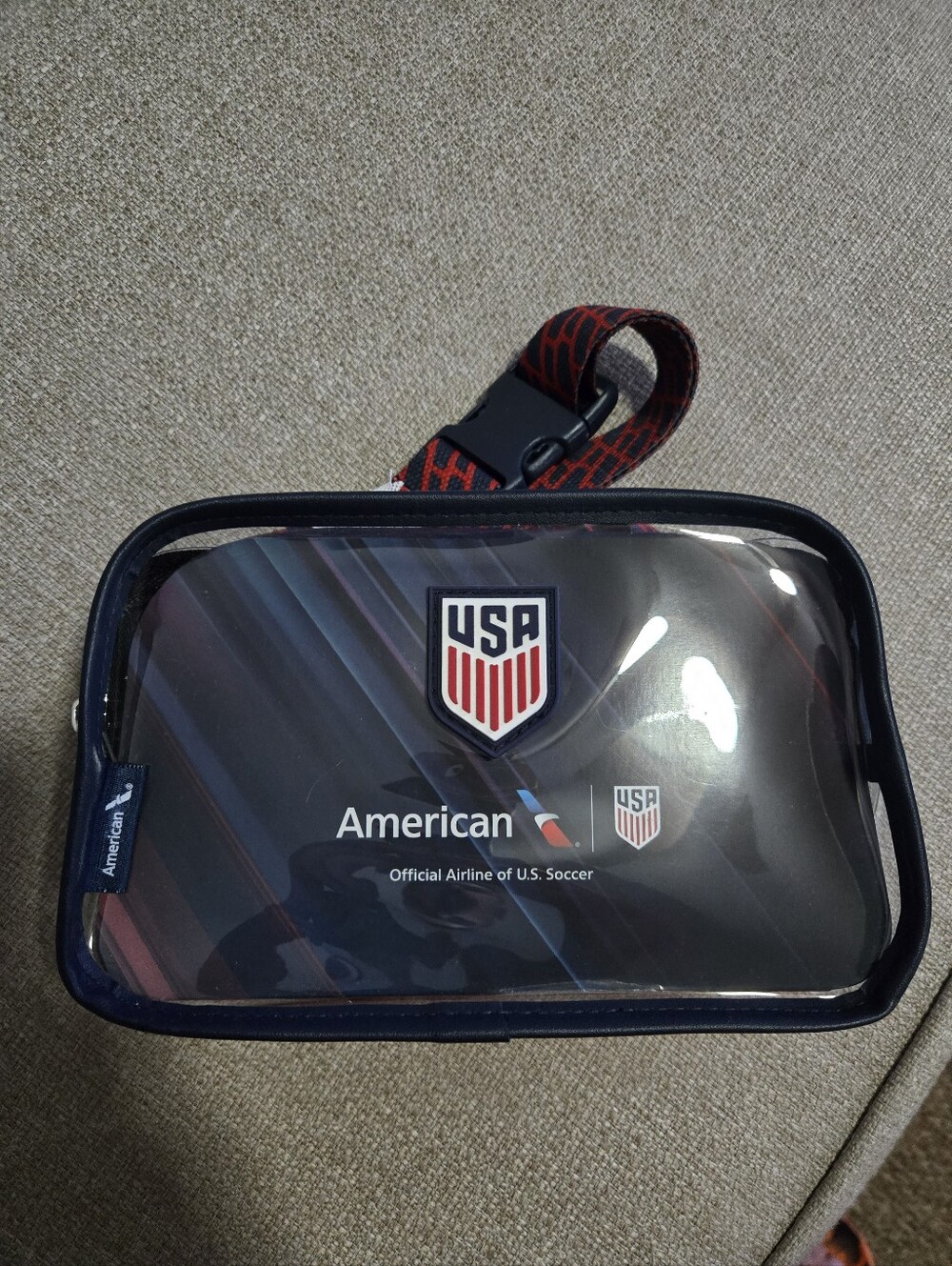New Team USA Soccer American Airlines Amenity Kit World Cup With Strap & Clip